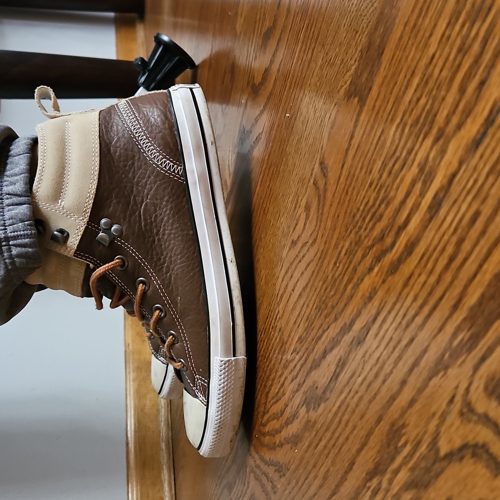 Converse Chuck Taylor ALL STARS, Brown and Cream High-Top Sneakers, 10 US - Picture 15 of 16